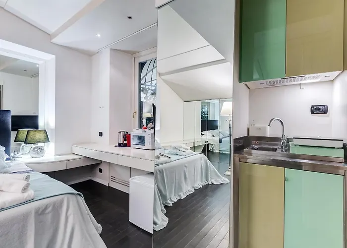 Apartment Via Condotti Private Rom
